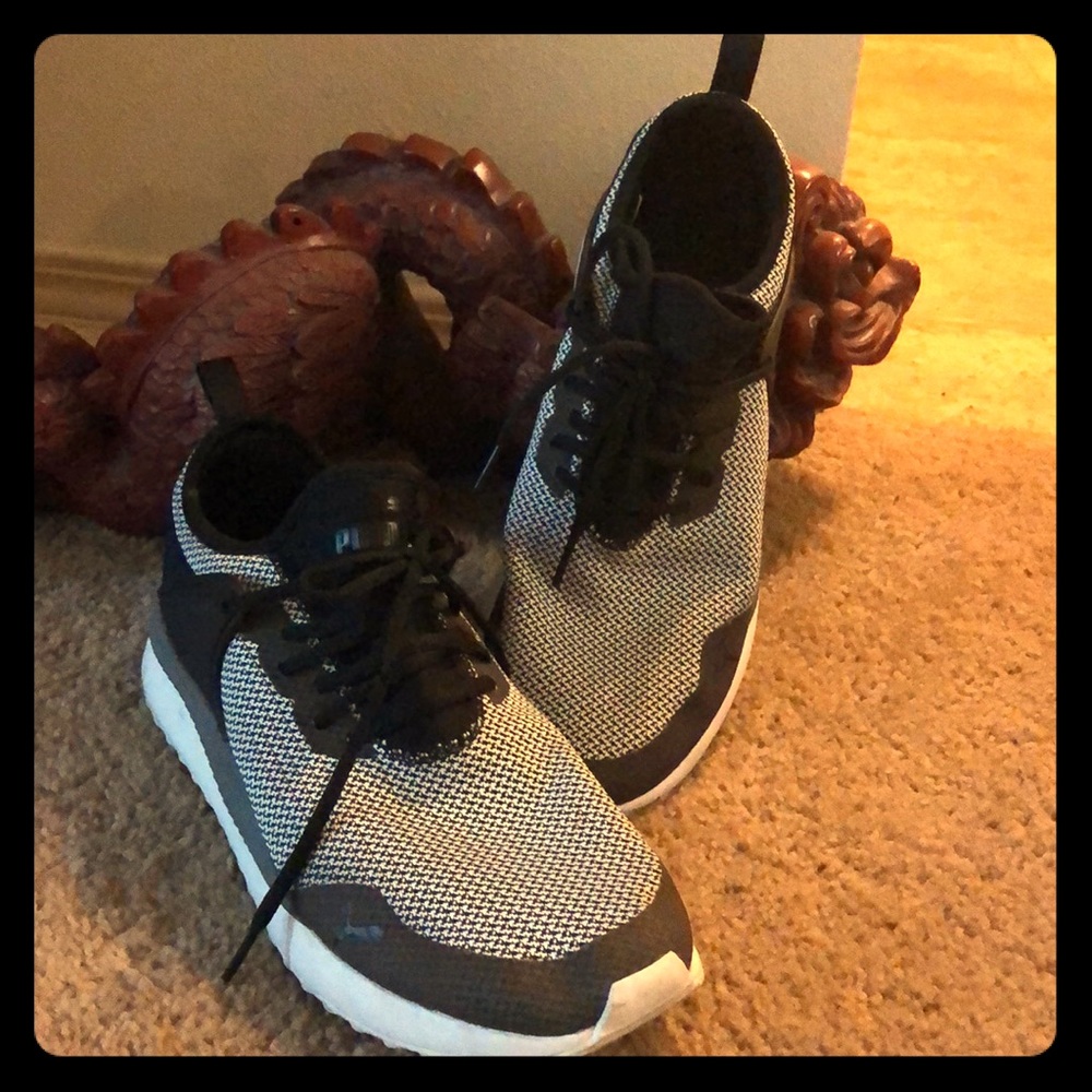 Men’s shoes